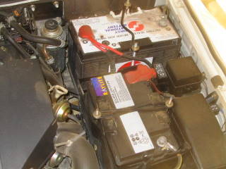 Yes I too have a 102Ah battery as a second battery under the bonnet.