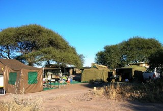 107 Cosy campsite at Kori - Deception Pan.JPG