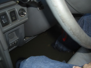 No probel starting even after the water was running over the gear lever.