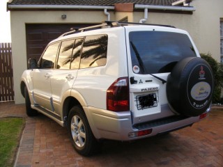 pajero 001.jpg
