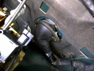 3. Wiring loom access through firewall.jpg (124.94 KiB) Viewed 2620 times Rubber boot loom access through the firewall.