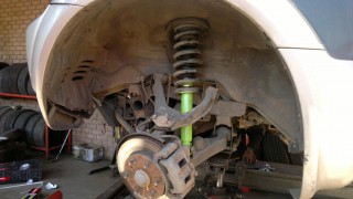20111126448.jpg (195.23 KiB) Viewed 3564 times New HPD shocks going infront