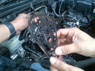 IMG-20111210-00237.jpg (203.54 KiB) Viewed 2351 times Blown Gasket Image 2002 3.5 GDI Pajero