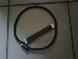 Lumeno with Magnet.jpg