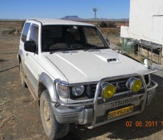 Pajero Karoo ee.jpg