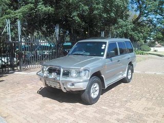 MY1998 LWB GLS (Blister Fender)