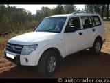 MY2007 Lwb GLX - Note the black mirrors and grill as opposed to chrome on GLS