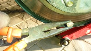Stone in break disc.jpg